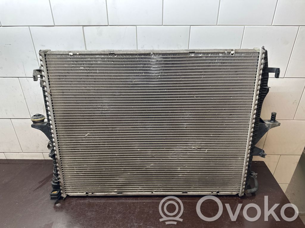 Coolant radiator