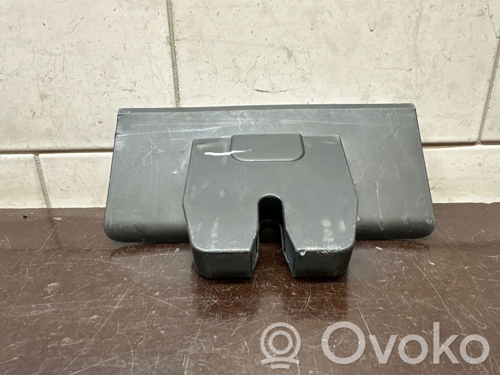 Volvo V60 Tailgate/boot lid lock trim 