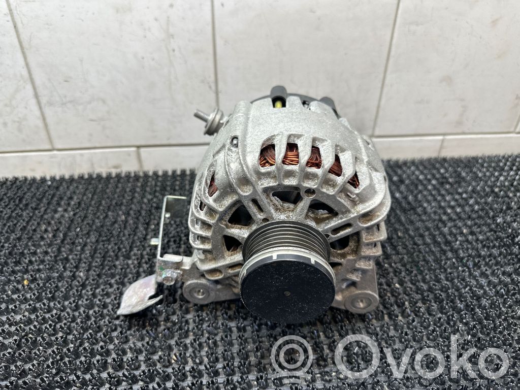 Renault Koleos II Generatore/alternatore 
