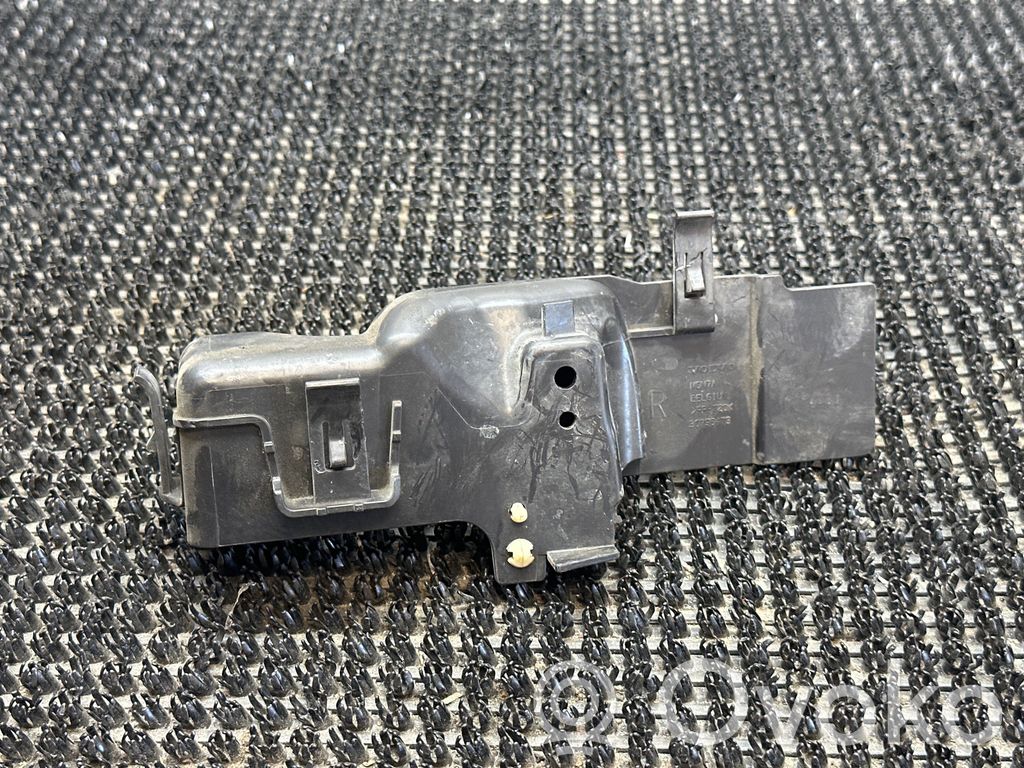 Volvo V60 Conducto/guía del intercooler 