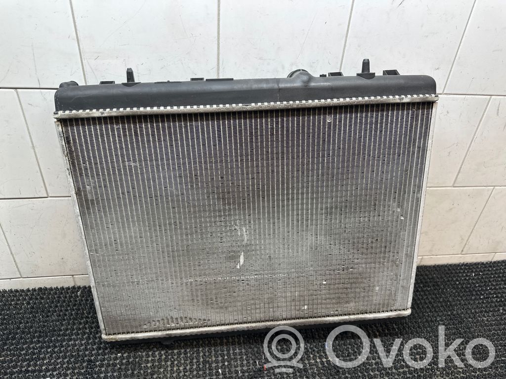 Peugeot 308 Coolant radiator 