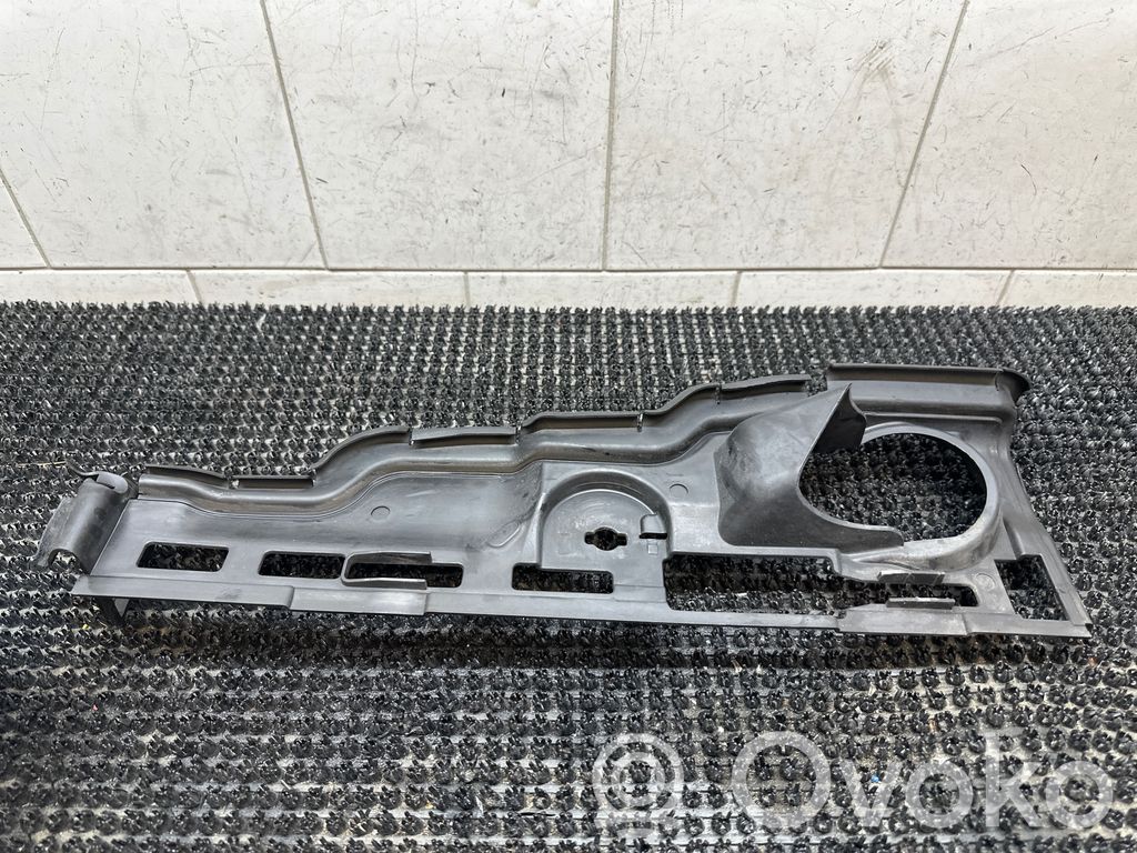 Volvo V60 Radiatoriaus oro nukreipėjas (-ai) 