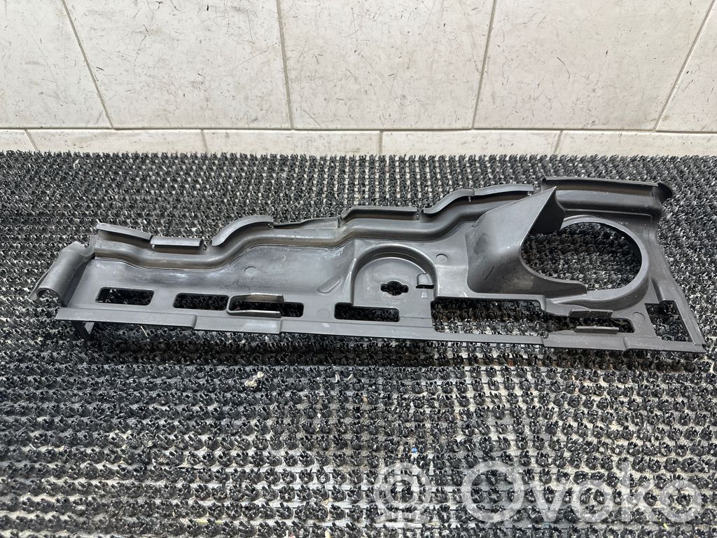 Volvo V60 Radiatoriaus oro nukreipėjas (-ai) 