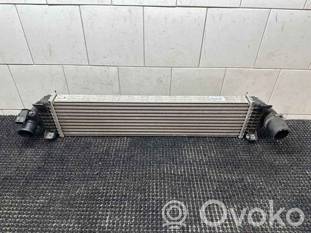 Volvo V60 Interkūlerio radiatorius 