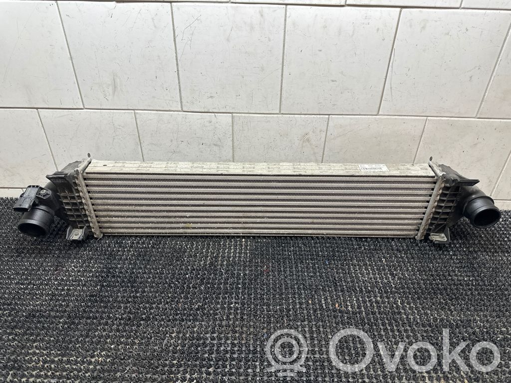 Volvo V60 Interkūlerio radiatorius 