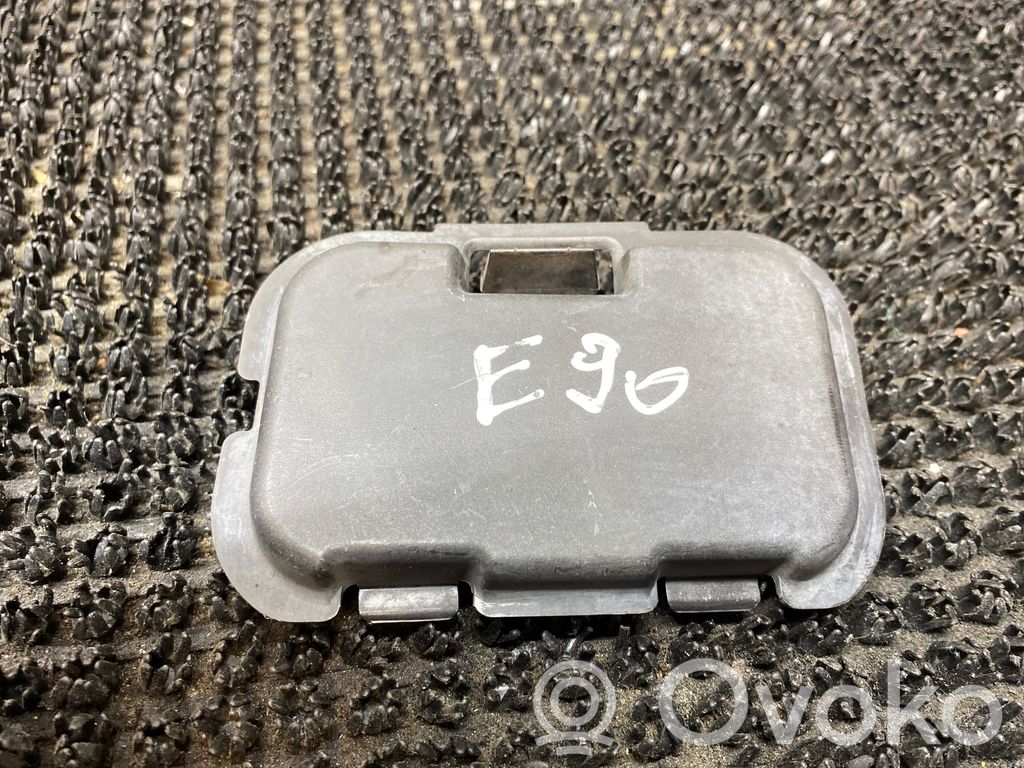 BMW 3 E90 E91 Front wheel arch liner splash guards 