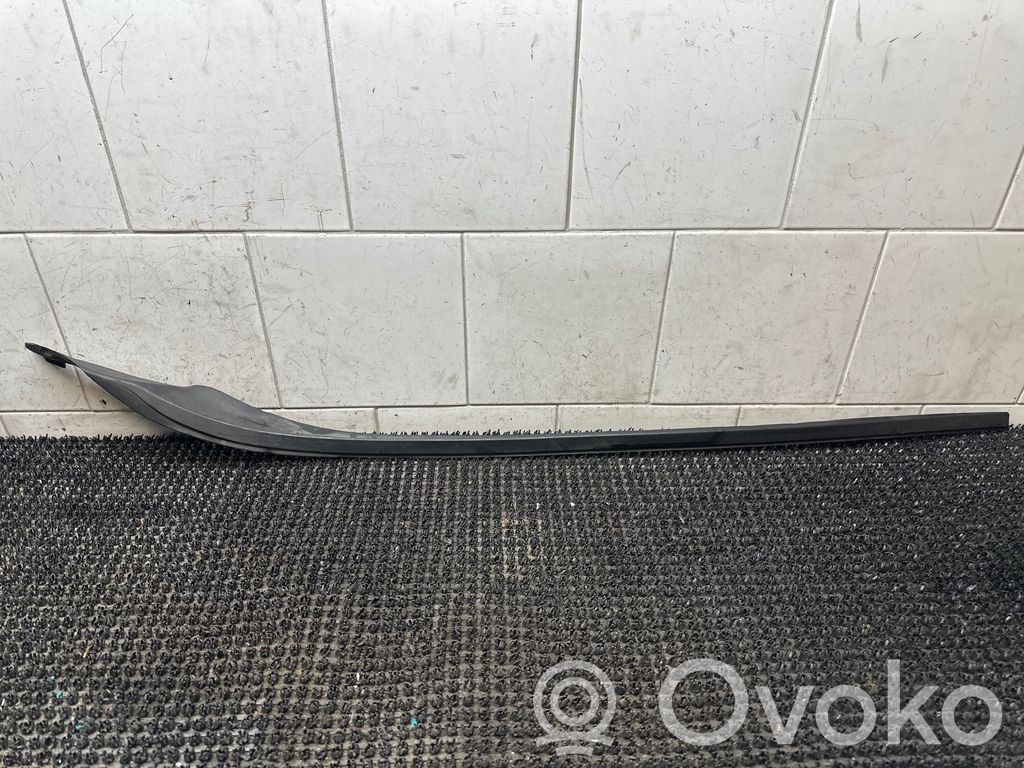 Volvo S60 Windshield trim 