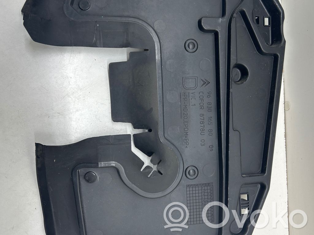 Citroen DS3 Intercooler air guide/duct channel 