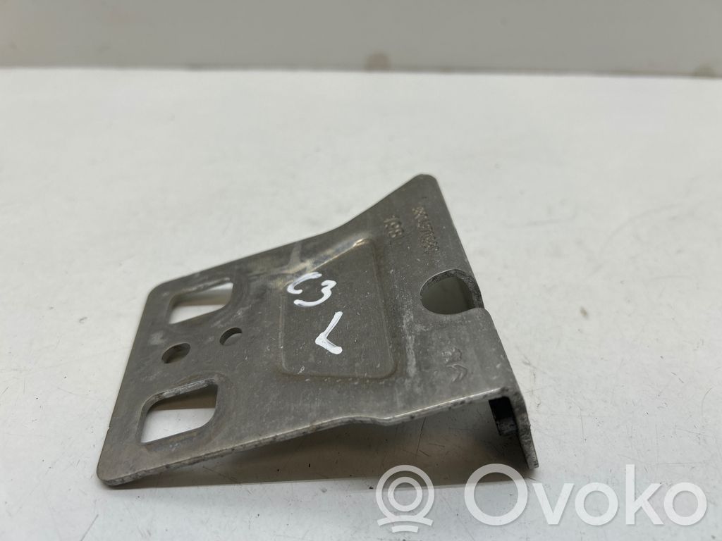 Citroen C3 Front bumper mounting bracket 