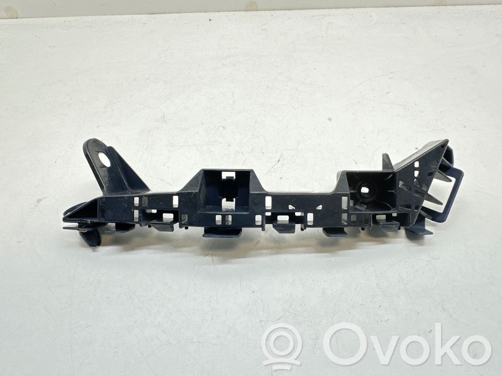 Honda Jazz Fender mounting bracket 