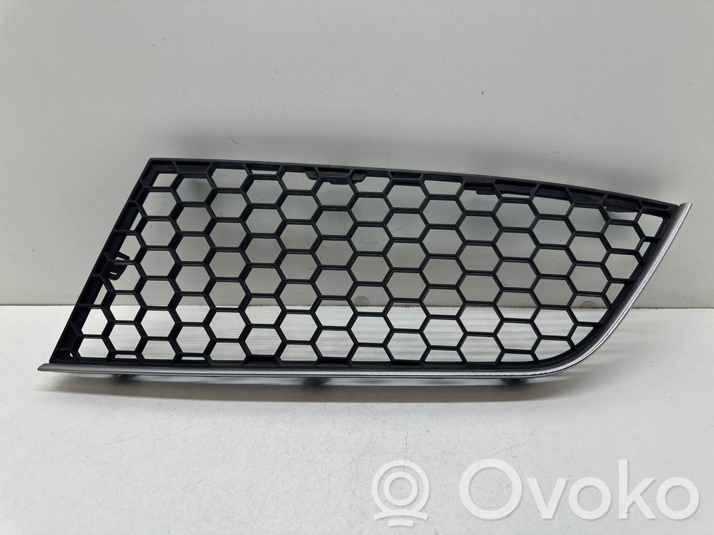 Alfa Romeo Mito Unteres Gitter dreiteilig vorne 
