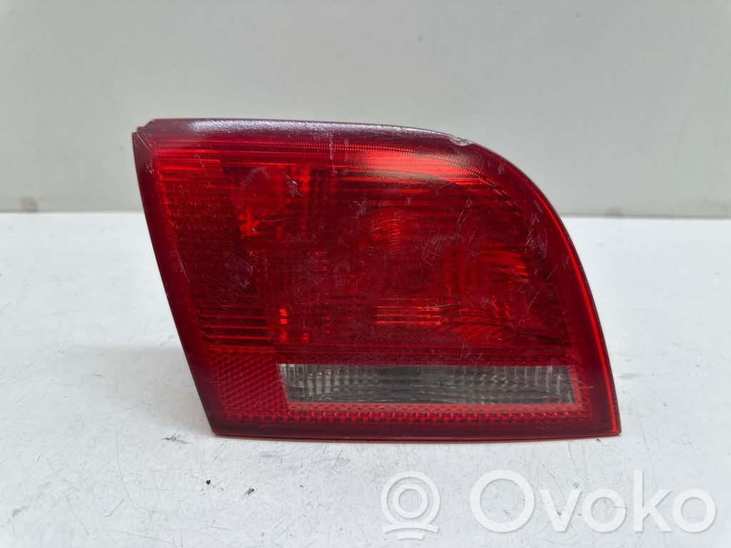 Audi A3 S3 8P Lampy tylnej klapy bagażnika 