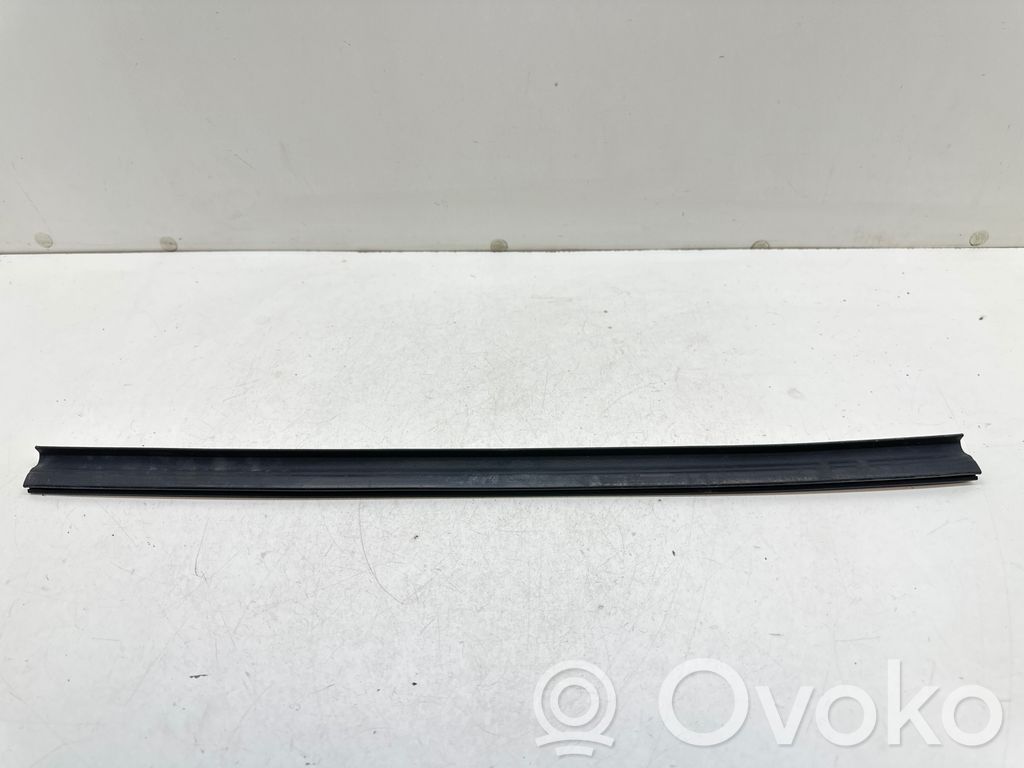 BMW 3 E90 E91 Other engine bay part 