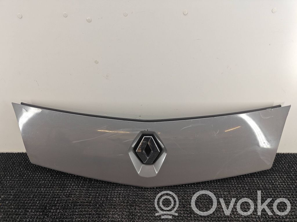 Renault Kangoo II Etusäleikkö 