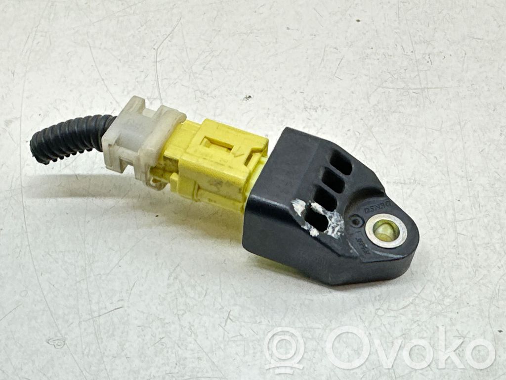 Subaru Legacy Airbagsensor Crashsensor Drucksensor 