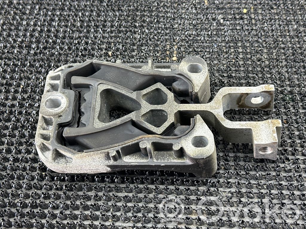 Ford Focus Gearbox mount 