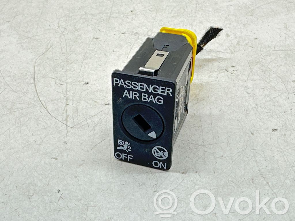 Ford Transit -  Tourneo Connect Passenger airbag on/off switch 