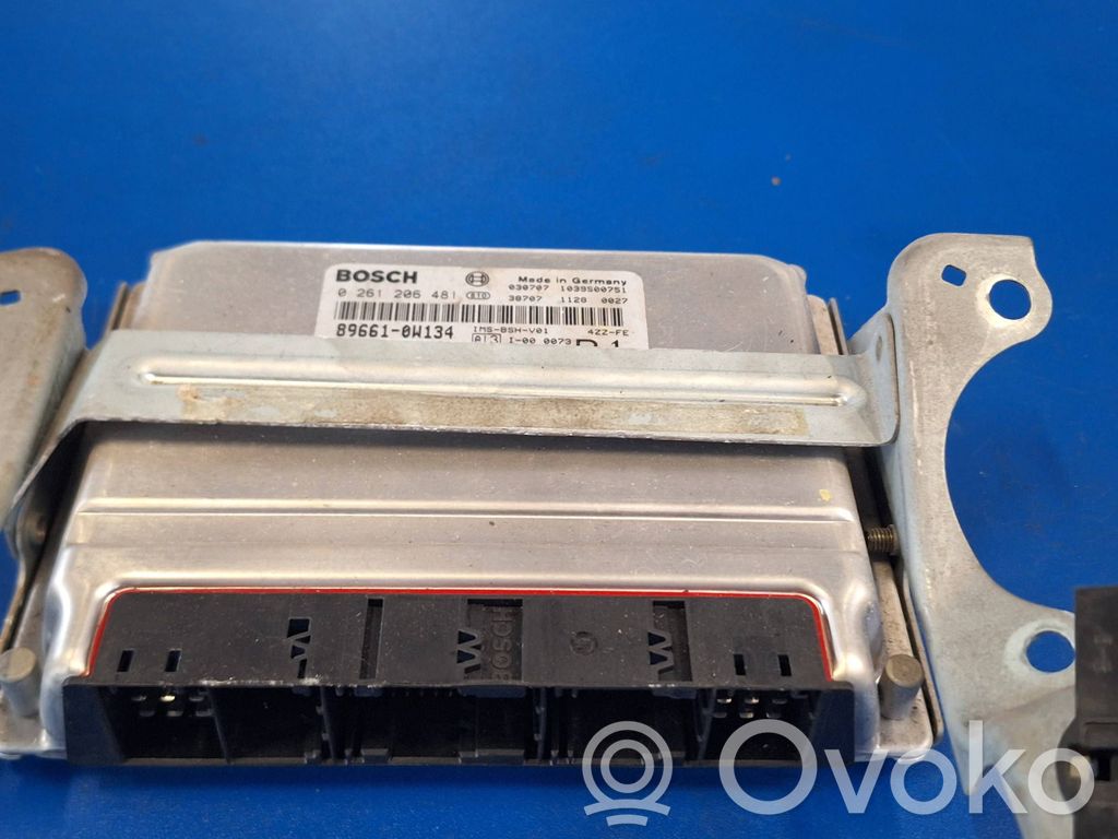 Toyota Corolla E120 E130 Engine control unit/module 