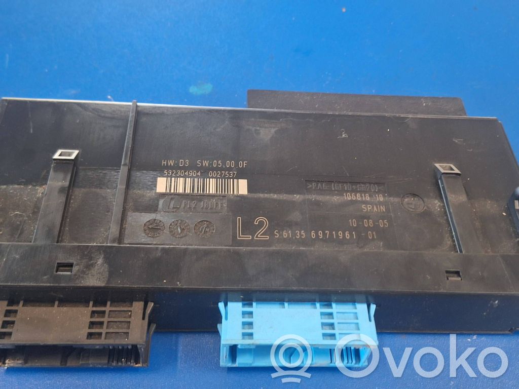 BMW 1 E81 E87 Module confort 