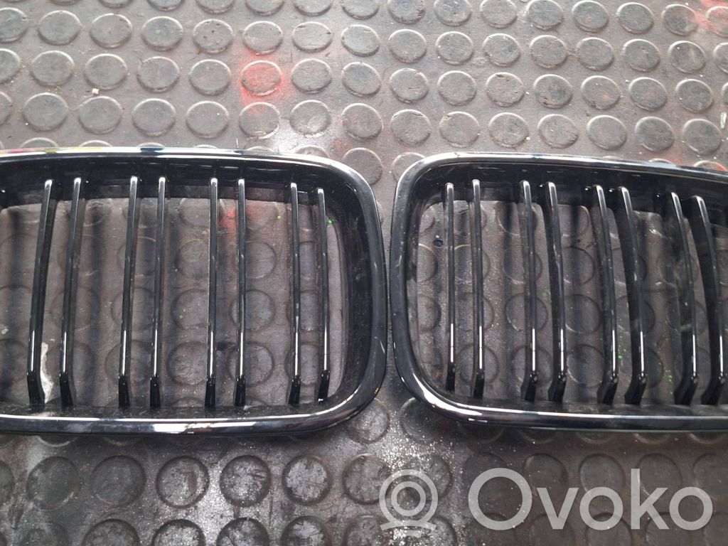 Front grill