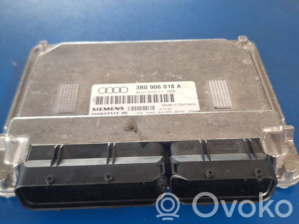 Audi A4 S4 B5 8D Engine control unit/module 