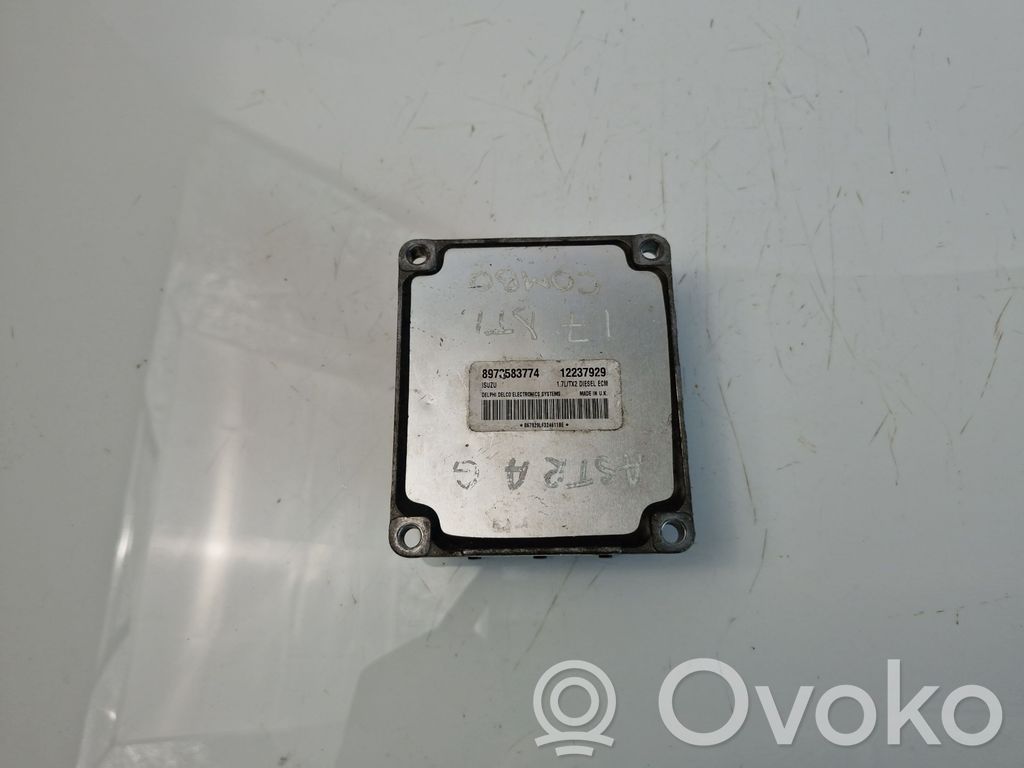 Opel Corsa C Engine control unit/module 
