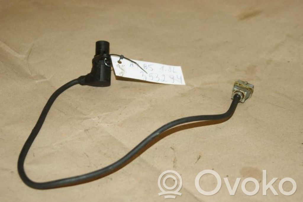 Volkswagen PASSAT B5 Crankshaft position sensor 