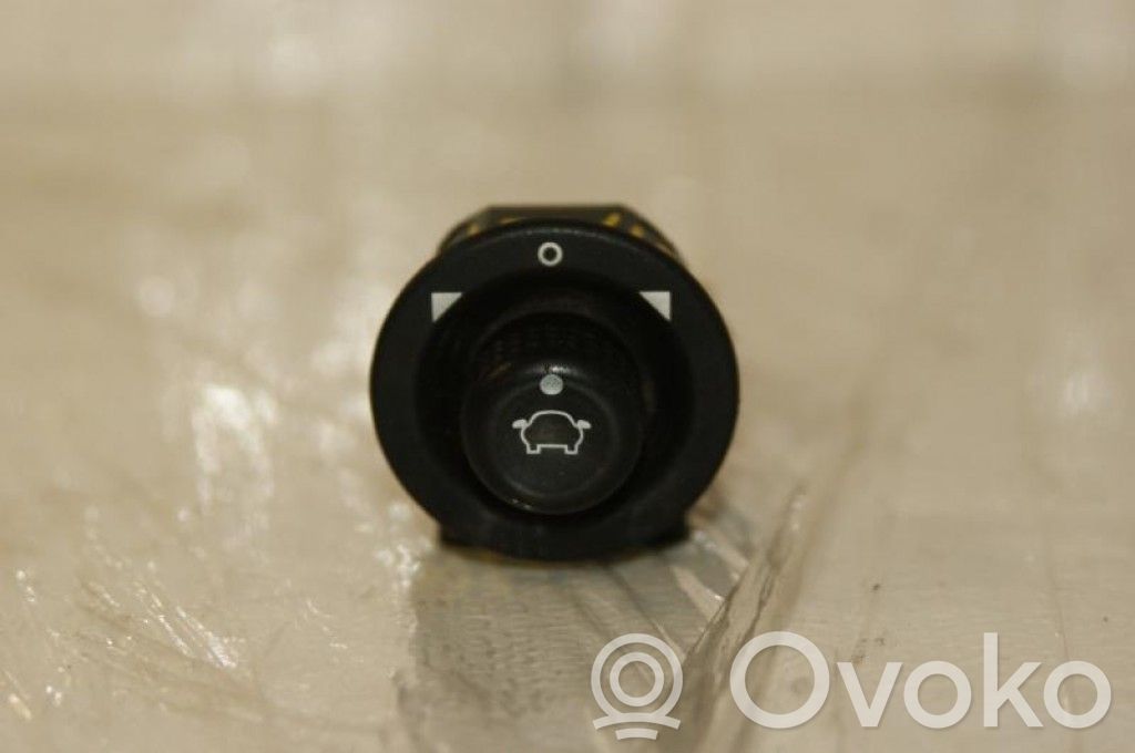 Ford Mondeo Mk III Wing mirror switch 