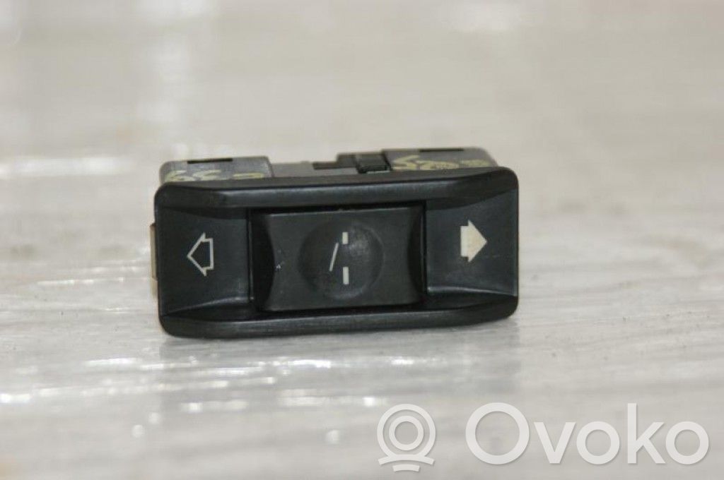 BMW 5 E39 Sunroof switch 