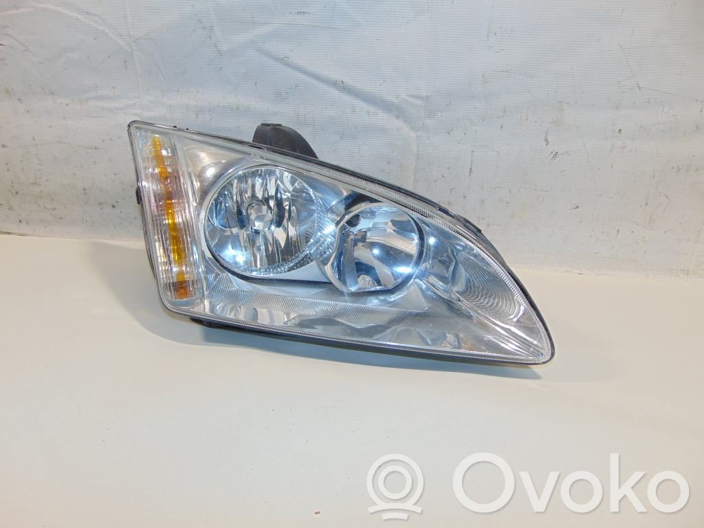 Ford Focus Scheinwerfer 