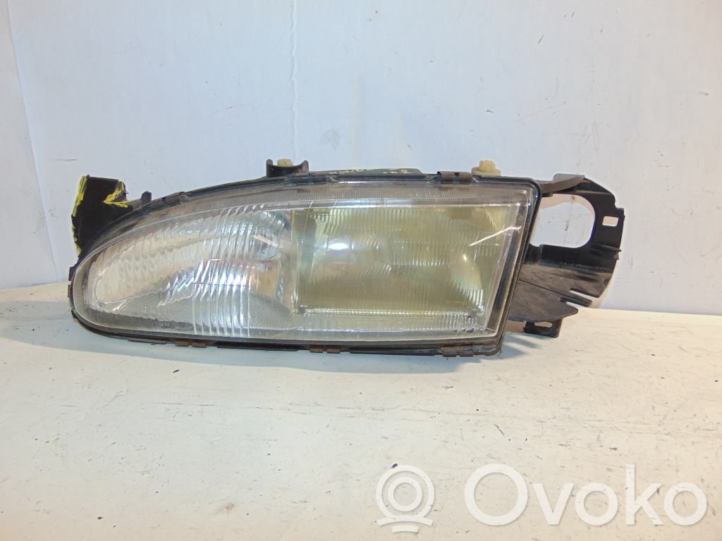 Ford Mondeo MK I Phare frontale 