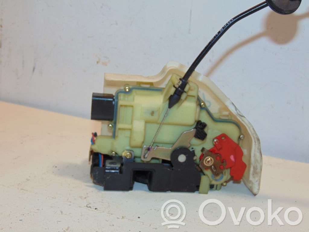 Volkswagen Jetta V Etuoven lukko 