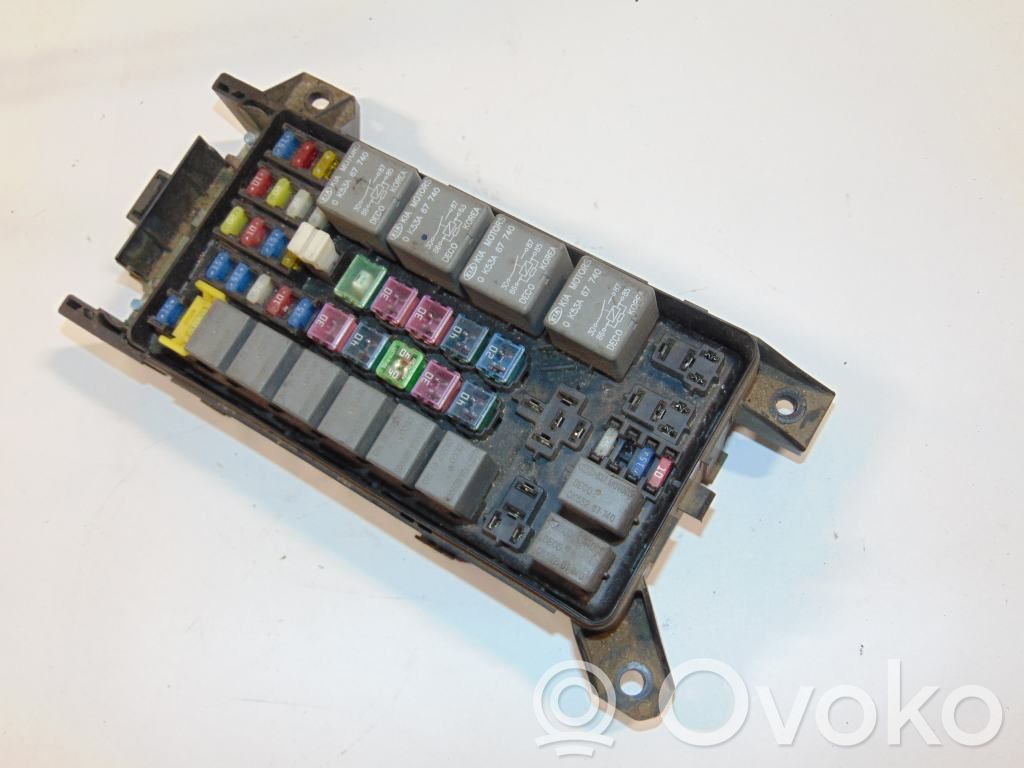 KIA Sorento Fuse module 
