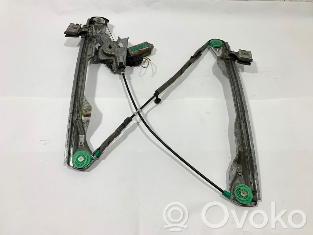 Ford Focus Regulador de puerta delantera con motor 
