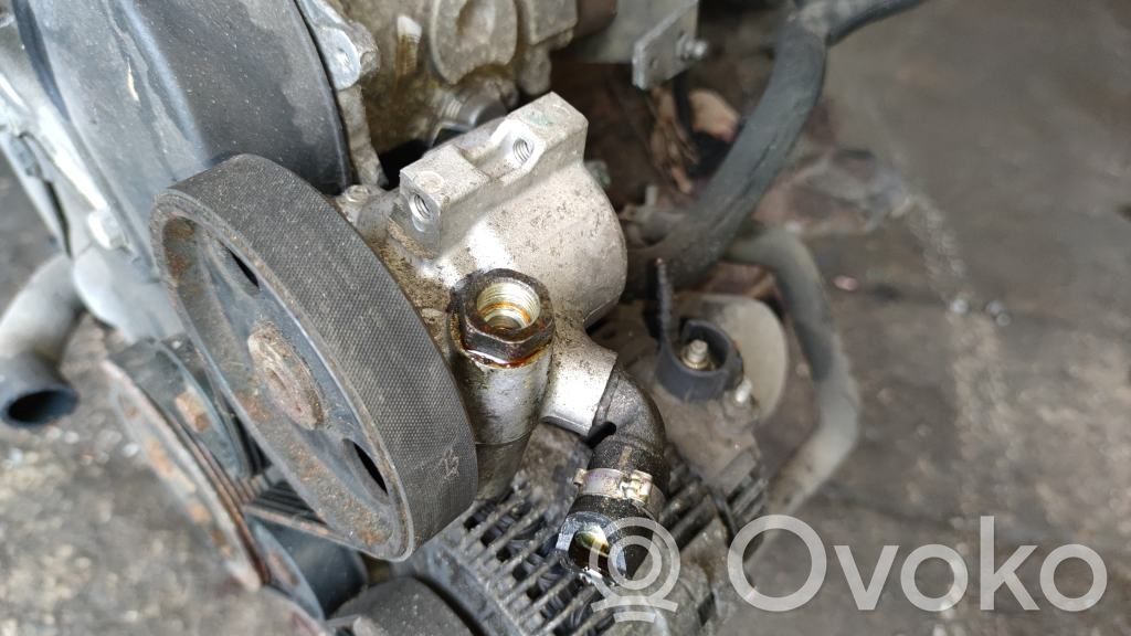 Citroen Xsara Ohjaustehostimen pumppu 
