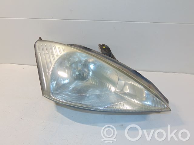 Ford Focus Headlight/headlamp 