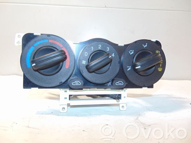 Hyundai Getz Climate control unit 
