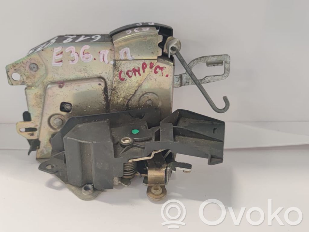 Front door lock   51218169046