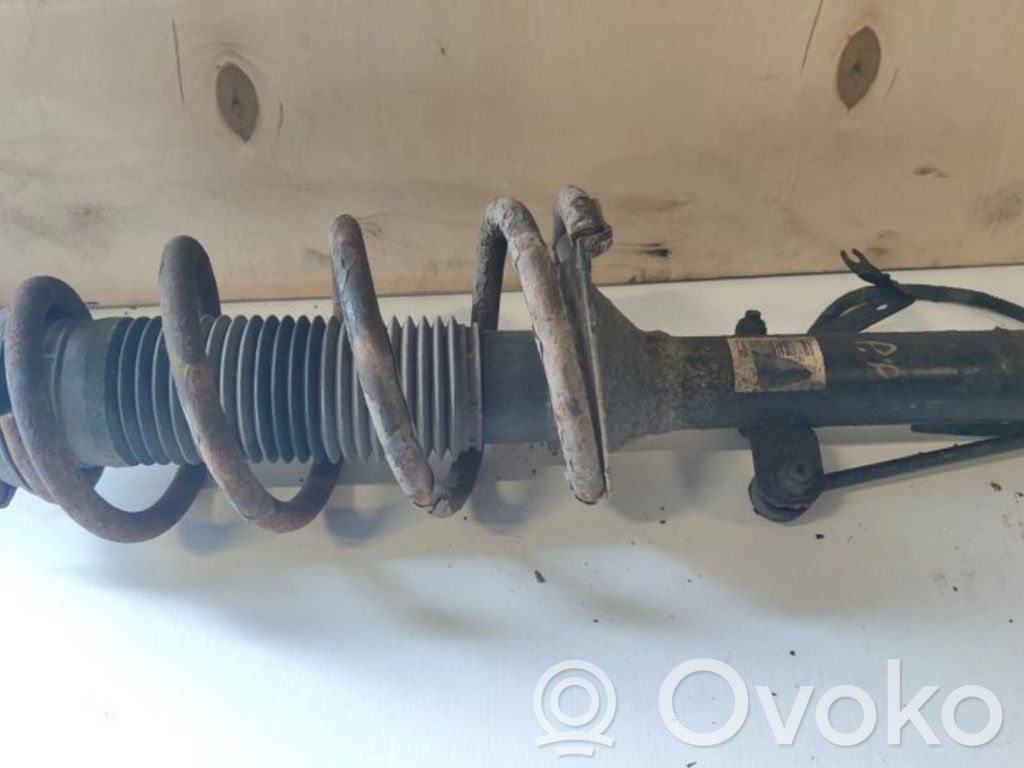 Ford Transit Priekšpusē amortizators ar atsperi 