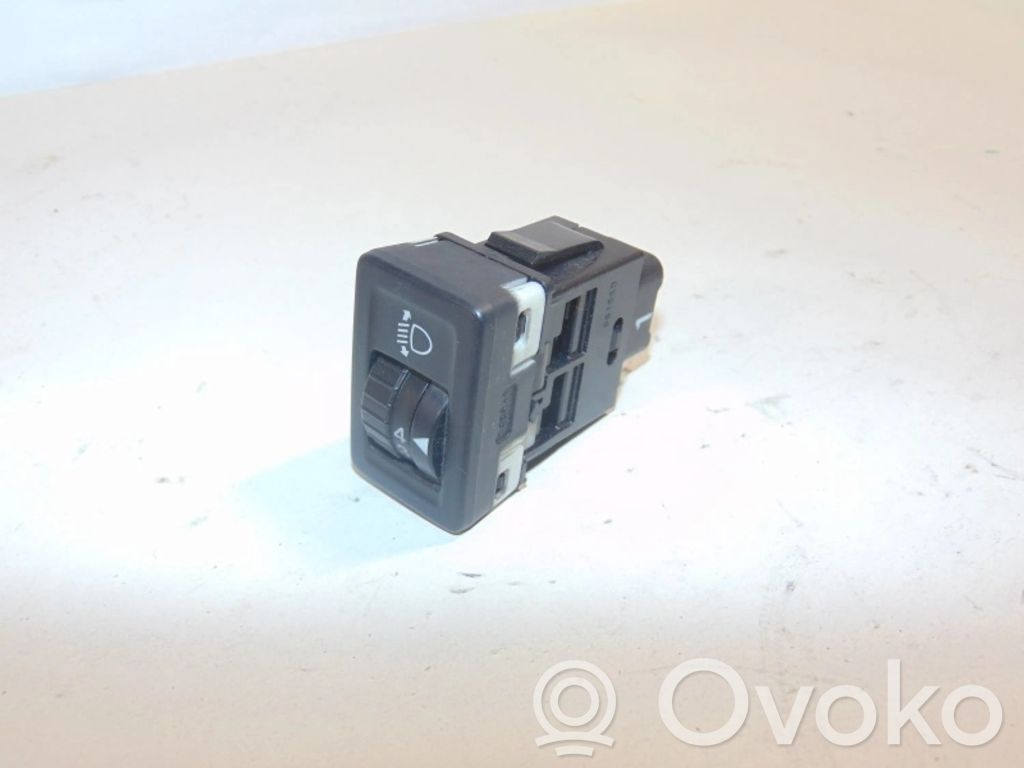 Suzuki Swift I Comutator control nivel faruri 