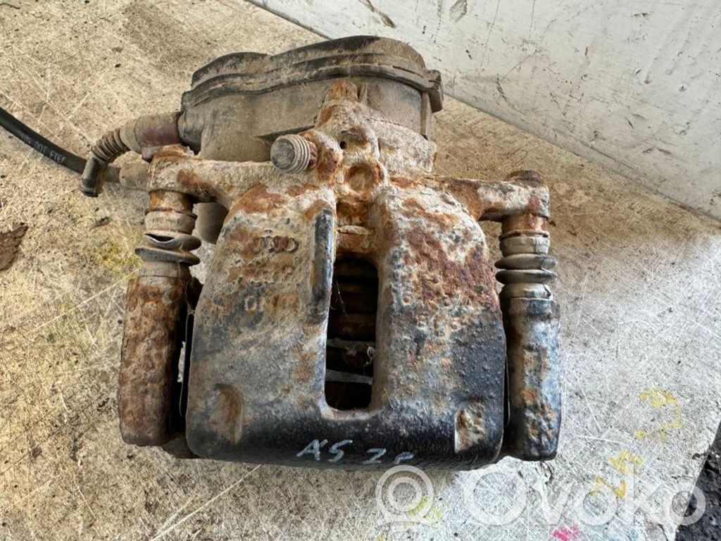Audi A5 8T 8F Takajarrusatula 
