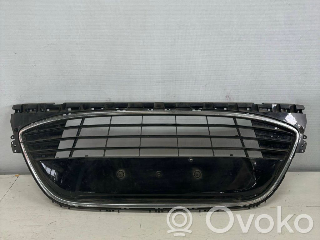 Ford S-MAX Front bumper upper radiator grill 