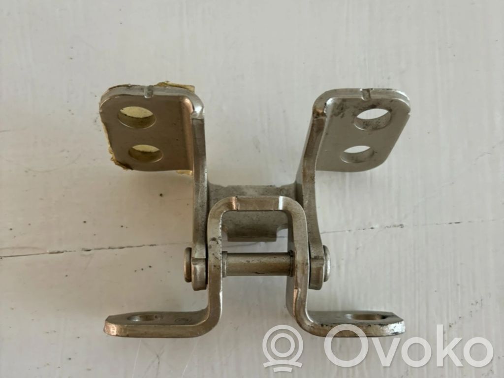 Front door hinge set   6873002050