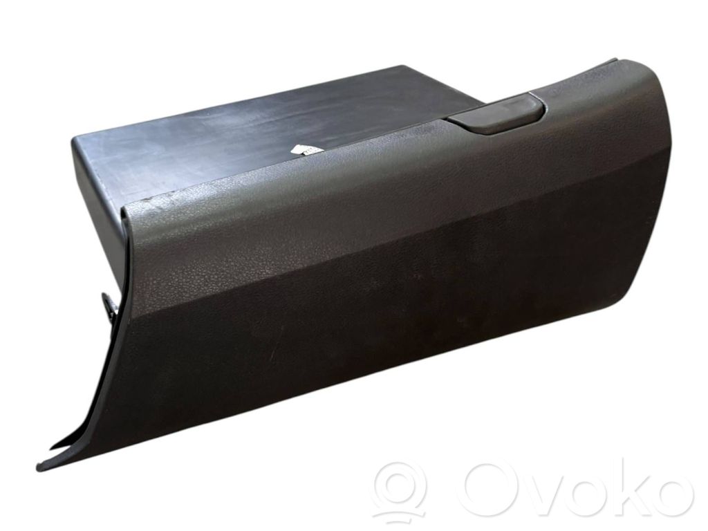 Toyota Proace Handschuhfach 