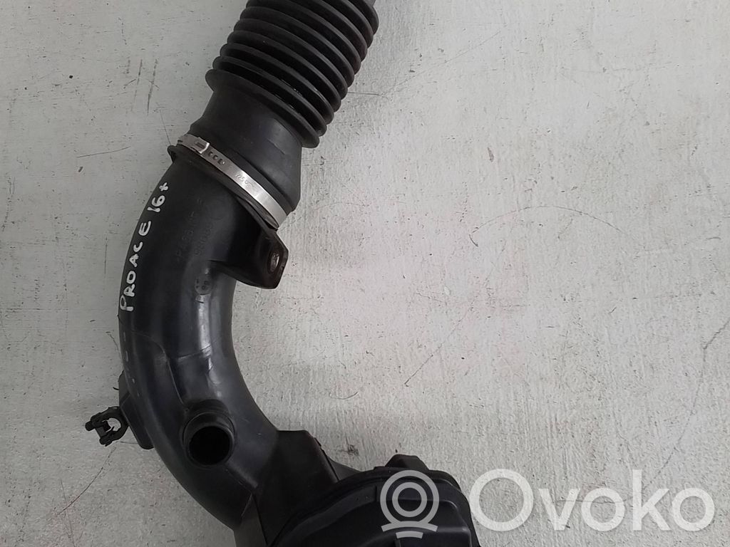 Toyota Proace Wąż / Rura intercoolera 