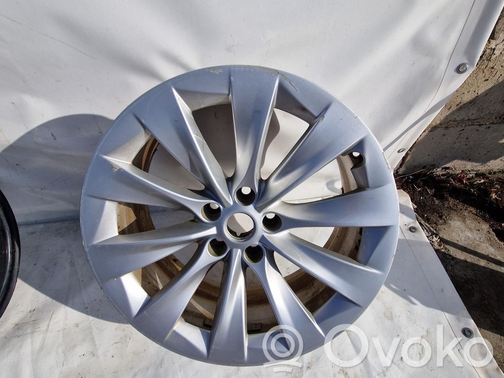 Tesla Model X R20-alumiinivanne 