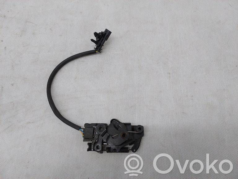 Volvo XC40 Engine bonnet/hood lock/catch 