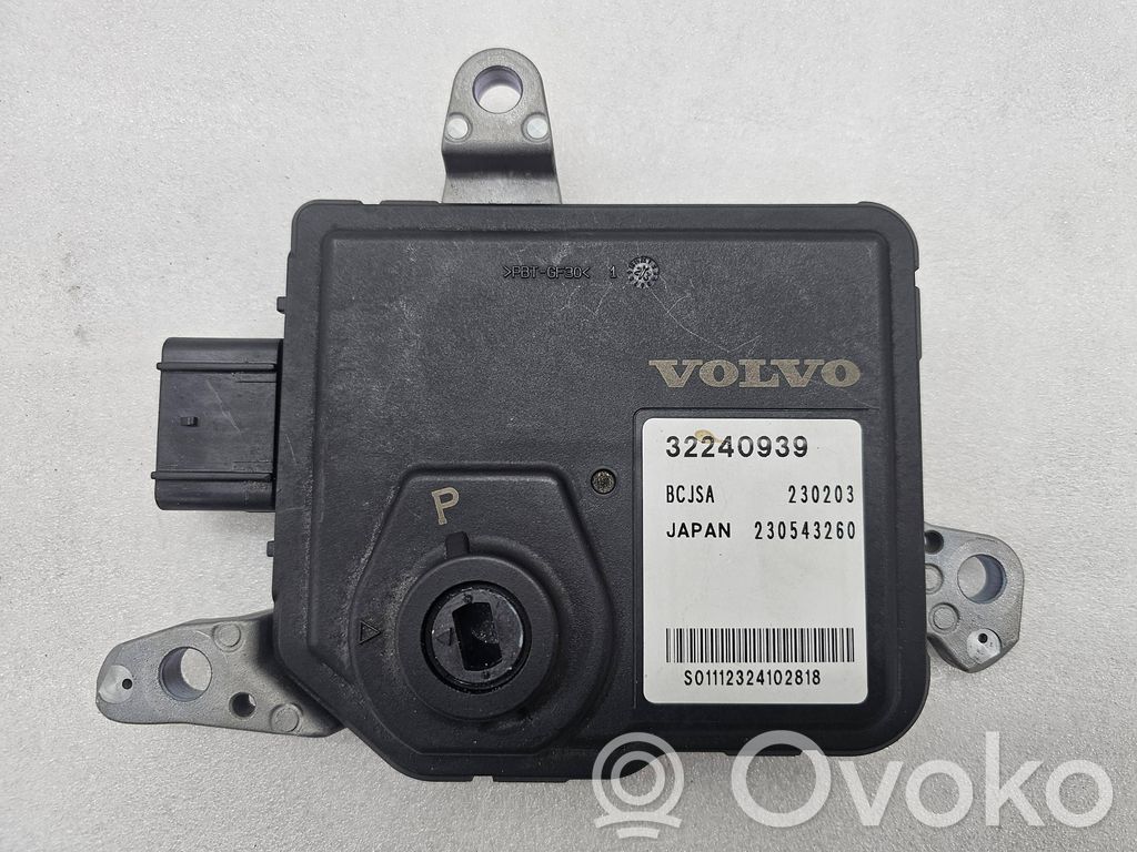 Volvo XC40 Gearbox control unit/module 