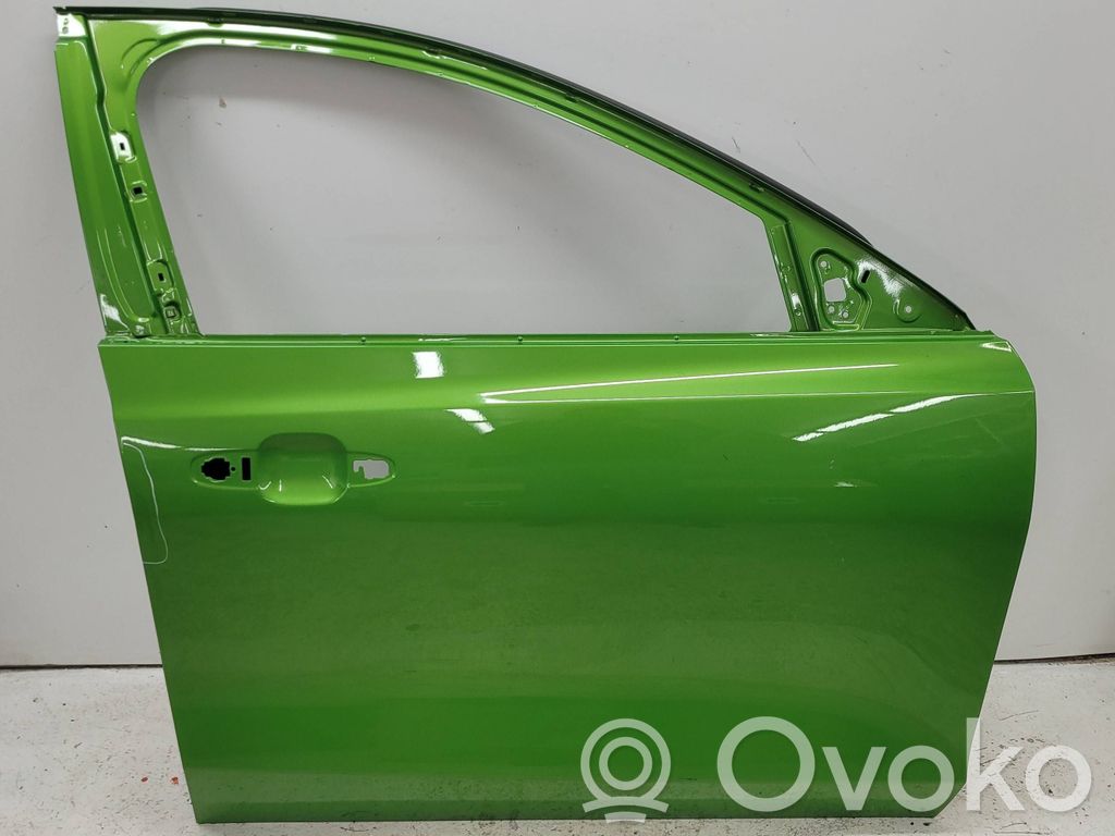 Front door   JX7BA20220AK