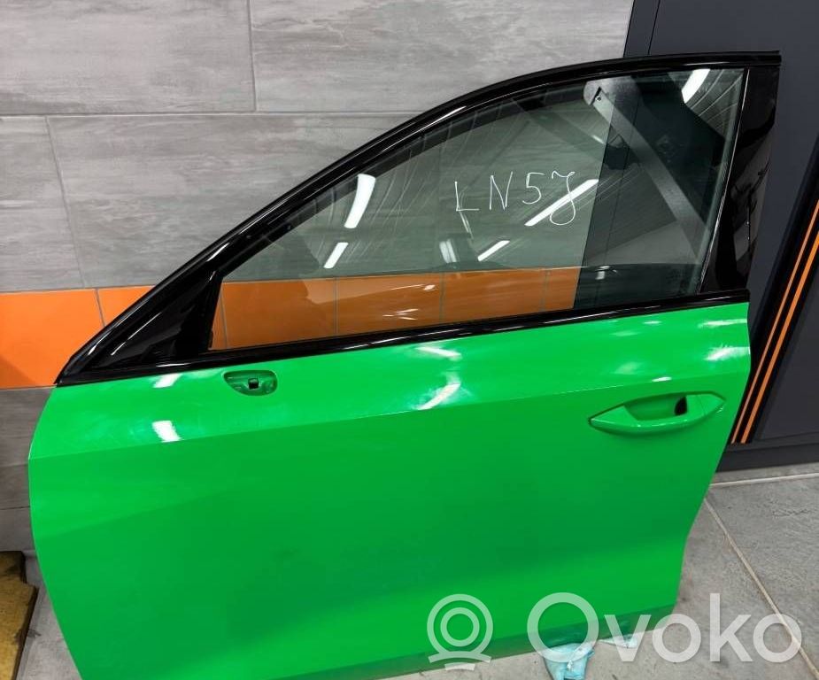 Audi A3 8Y Priekinės durys 